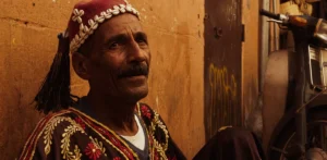 - STREET MUSICIAN - 
This year i went to Marocco twice, on my first adventure i meet this man,
When he was young he Worked in a circus 🎪 traveled around the world, visited alotta countries, learned over 5 languages. A very nicely, wonderful person. May God bless u.

Copyright ReddKissesYo! (TSM-Cartel GbR)